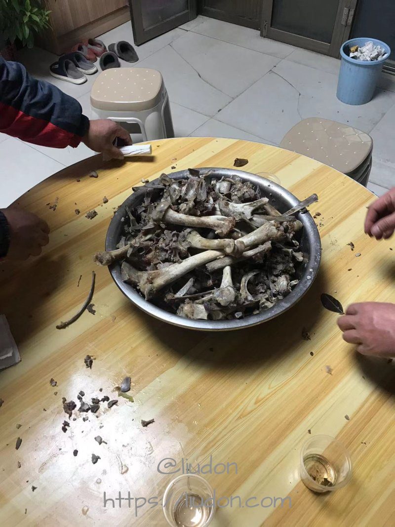 蹭饭